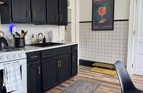 Newtonville Apartment | Cozy Apt w/Sunset View Over River