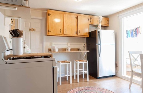 Montclair House | Cozy Apt Walkable to Shop, Eat & NYC Transport