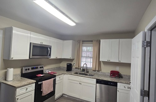 East Atlanta House | Cozy Atlanta Getaway