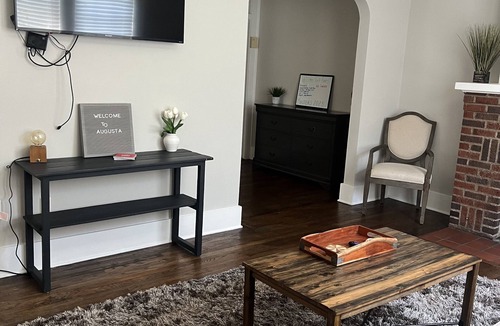 Augusta Cottage | Cozy Augusta Two Bedroom Cottage