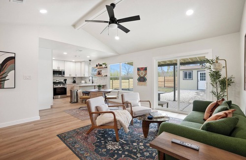North Austin Civic Association House | Cozy Austin Retreat - Mins to Q2 & The Domain