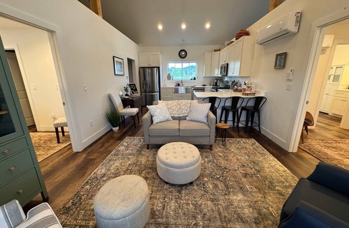 Harvard House | Cozy Avon Country Escape