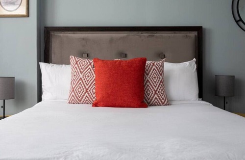 Fenway–Kenmore Apartment | Cozy Back Bay Studio | Close to Fenway!