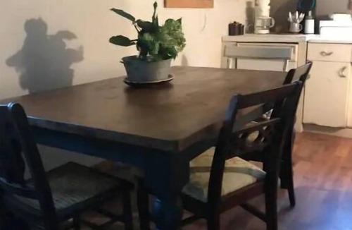 Marietta House | Cozy barn space i.e “Hawthorne” #1