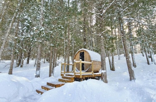 L'Amable Cottage | Cozy Barndominium Retreat | Sauna & Forest