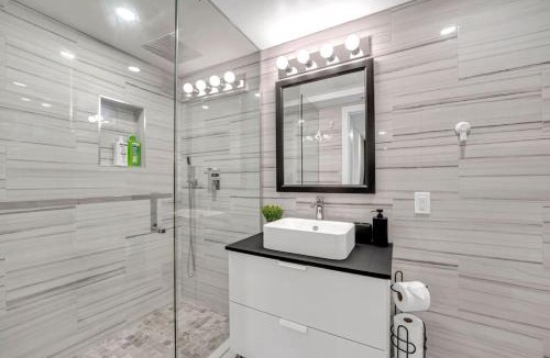 Downsview Apartment | Cozy Basement 1BR with Parking and Workspace