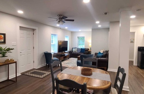 Stephens Apartment | Cozy Basement Apt, Close to Athens