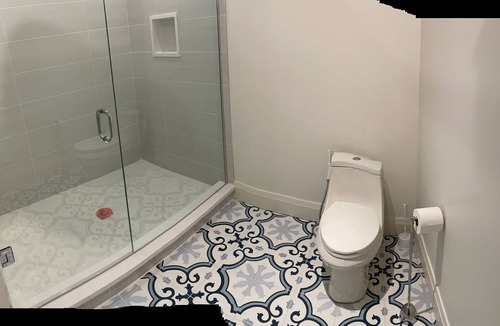 LaSalle Apartment | Cozy Basement luxoriou appartment