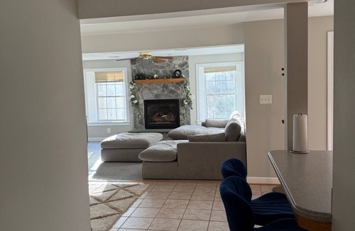Manassas Apartment | Cozy Basement with a Private Entrance in Manassas