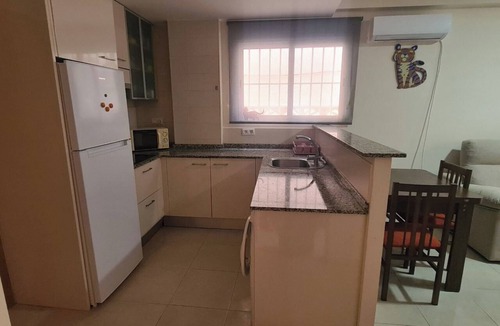 Plaza De La Costera Apartment | Cozy beach apartment with air conditioning and fast WiFi