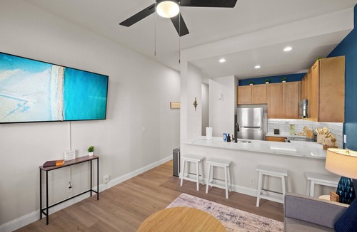 Soulard Apartment | Cozy Beach Apartment in Soulard