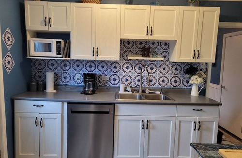 Winnipeg Beach House | Cozy beach cottage with fire pit and suitable for a family or romantic getaway!