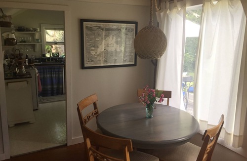 Oak Bluffs Cottage | Cozy Beach Cottage