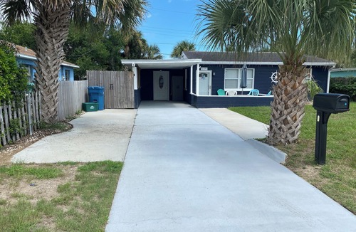 Seabreeze Shores House | Cozy Beach House