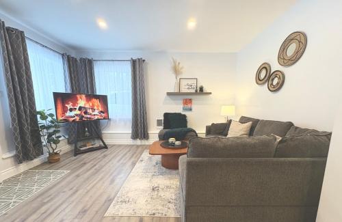 Whitewater Region Apartment | Cozy Beachburg Apartment Fire Pit and Privacy