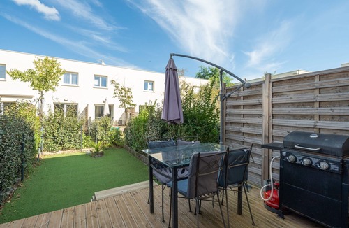 Serignan Villa | Cozy Beachside Villa in Sérignan