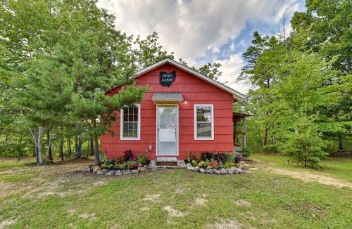 Heidelberg House | Cozy Beattyville Cabin w/Fire Pit