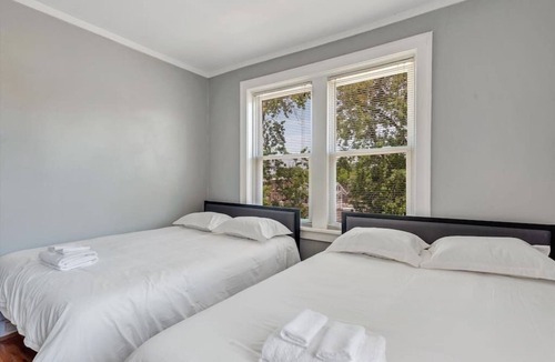 Southwest Garden House | Cozy, Beautiful, Second Floor Unit in Tower Grove STL 2E