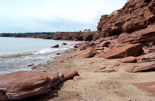 Harvey House | Cozy Bed and Breakfast Accommodation with a Fireplace near Fundy National Park, New Brunswick