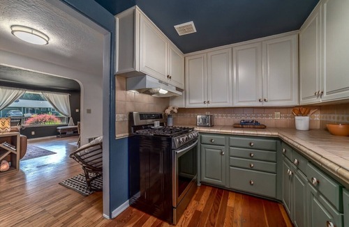 Harlow House | Cozy Boho Bungalow in Eugene!