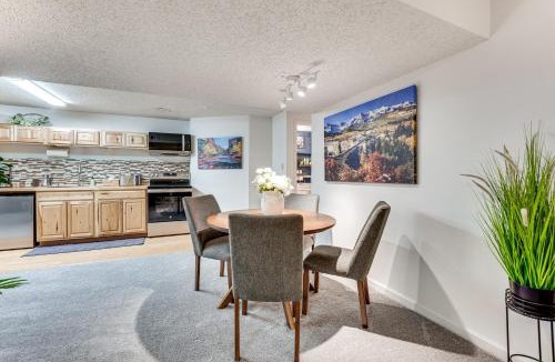 Gunbarrel House | Cozy Boulder Basement Unit Upscale Outdoor Space!