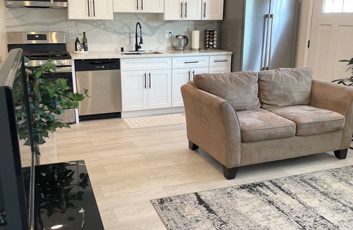 Winnetka House | Cozy BRAND NEW 2 bed/2 Bath Private House Close to Everything