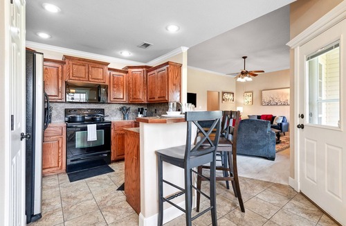 Abilene House | Cozy Brick Home | Patio & Grill | Worker-Friendly