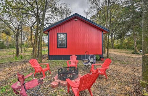 Broken Bow House | Cozy Broken Bow Cabin, Walk to the Lukfata Creek!