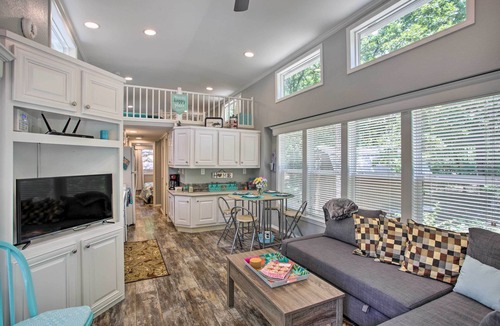 Broken Bow Cottage | Cozy Broken Bow Getaway w/Fire Pit, 5 Mi to Lake!
