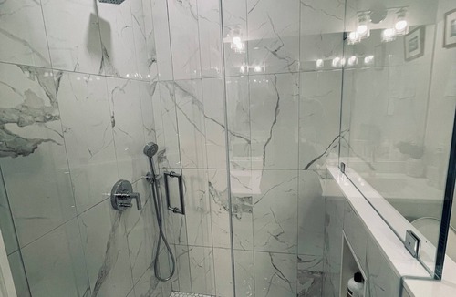 North Brookline Condo | Cozy Brookline Condo By Boston