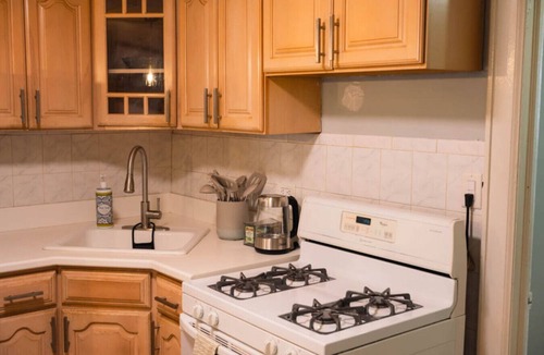East Flatbush Apartment | Cozy Brooklyn - 1BR Apartment