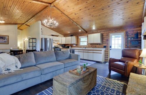 Brookville House | Cozy Brookville Home w/Fire Pit & Deck!