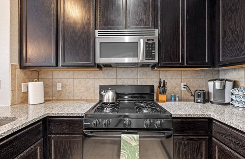 Georgetown House | Cozy & Budget Friendly 3BR with a Private Yard in Georgetown