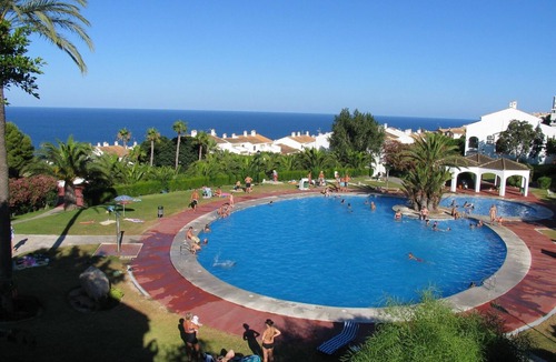 Gran Alacant House | Cozy Bungalow with Air Conditioning in Santa Pola