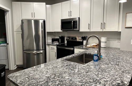 Farrington Apartment | Cozy but Accessible Hideaway. Lots of Amenitiesn