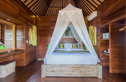 Mushroom Bay Hotel | Cozy Cabana Stay in Nusa Lembongan – Pool – Central Location