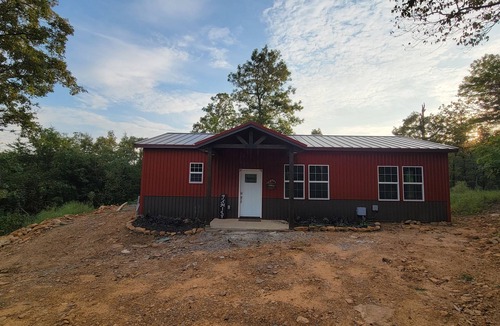 Elkins Cabin | Cozy cabin 16 miles from Razorback Stadium great for game weekends. No pets.