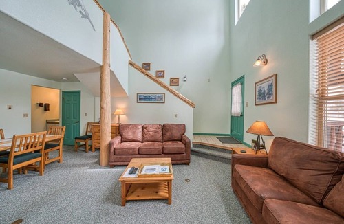 Leadville Cabin | Cozy Cabin, 2BR w/Loft Cabin - BBQ