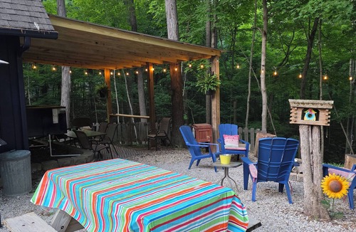 Bellmore Cabin | Cozy Cabin- A-Frame style cabin with Loft.