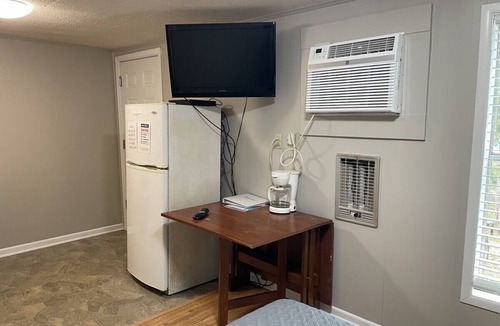 Pottsboro Cabin | Cozy Cabin at Little Mineral Marina: Cabin 7
