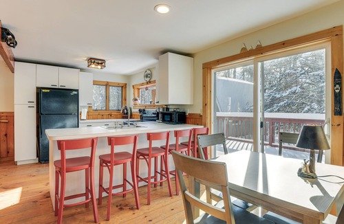 Stratton House | Cozy Cabin Between Stratton Resort & Mount Snow