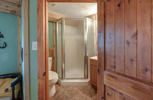 Carmine House | Cozy Cabin Close to Hiking Trails in Round Top, Texas