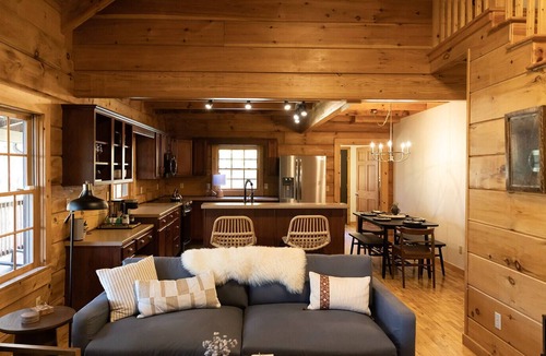 Cookeville Cabin | Cozy Cabin Getaway in the Heart of Middle Tennessee perfect for a wooded retreat