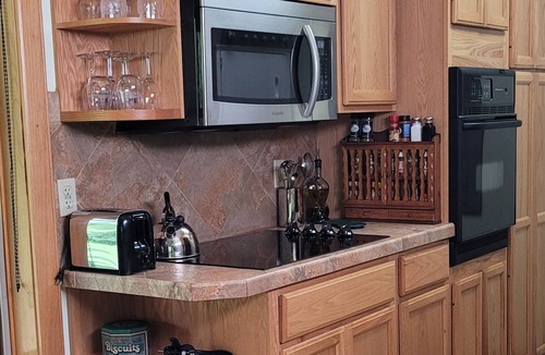 Draper Cabin | Cozy Cabin,heated floors on New Rivern. Pets Welcome