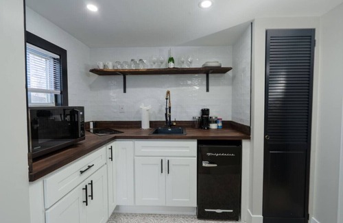 Temple Cabin | Cozy Cabin in a Rural setting-14