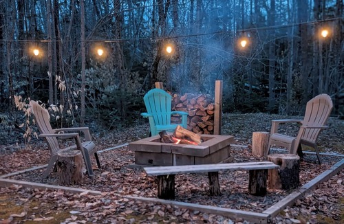 Barss Corner House | Cozy Cabin in Barss Corner with hot tub. Pet-Friendly!