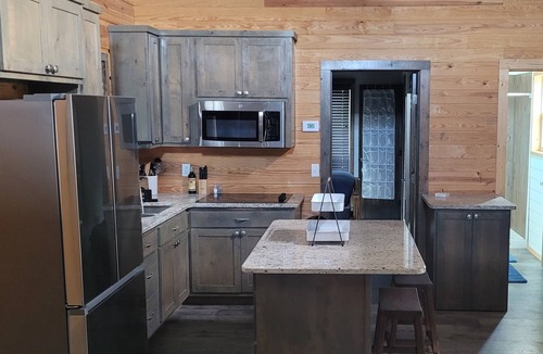 Carlsbad Cabin | Cozy Cabin in Carlsbad- Short drive to San Angelo