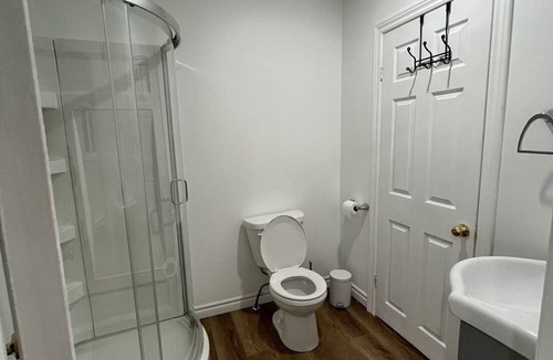 Harbour Main House | Cozy Cabin in Colliers