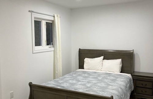 Harbour Main House | Cozy Cabin in Colliers