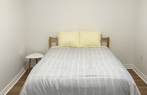 Harbour Main House | Cozy Cabin in Colliers